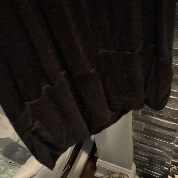 Tunic black size s with nice silver accent - Picture 5 of 7